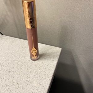 Charlotte Tilbury Airbrush Flawless Lip Blur in Pillowtalk (new in box)